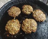 Foto del paso 4 de la receta: Hamburguesas de carne jugosas