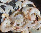 Foto langkah ke 2 dari resep Udang Asam Manis.