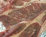 Foto del paso 11 de la receta: Chuletas de res bañadas en salsa