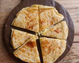 Foto langkah ke 3 dari resep Simple Paratha Cheese.