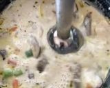 Gambar langkah 3 resipi Mushroom Soup (versi cendawan shiitake).