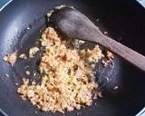Foto langkah ke 3 dari resep Sup Tahu Sosis Sederhana.