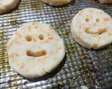 Foto del paso 4 de la receta: Caritas de papa (Aptos para bebés 👶🏻+6 meses)