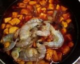 Foto langkah ke 4 dari resep Udang Saus Asam Manis.
