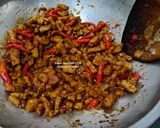 Foto langkah ke 5 dari resep Orek Tempe Basah.