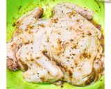 รูปขั้นตอนการทำที่ 2 ของ 🍗ไก่ย่างพริกไทยดำ​🧂