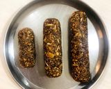 ખજૂર પાક (Khajoor Paak Recipe In Gujarati) રેસીપી સ્ટેપ3ફોટો