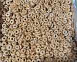 A picture of step 3 of Peanut butter Cheerio bars.