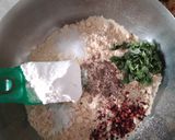 A picture of step 7 of Lauki-Chhupi Leftover Roti Pakodas.