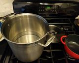 A picture of step 1 of Pasta fagoilli.