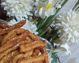 A picture of step 12 of Savory crispy potato churros.