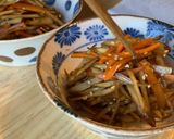 Foto del paso 5 de la receta: Kinpira gobo(きんぴらごぼう) Comida japonesa