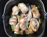 Foto del paso 3 de la receta: Conejo con ajetes en Airfryer Cosori