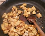 Une image de l'étape 2 de Poulet au curry express.