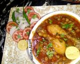 A picture of step 8 of Murgh chana😍مرغ چنہ 😋.