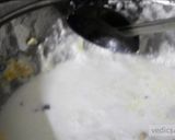 A picture of step 4 of Laccha makhana (lotus seeds) kheer recipe.