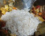 A picture of step 5 of Vegetable pulao in pressure cooker.