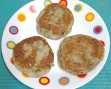 A picture of step 6 of Aloo Puri.