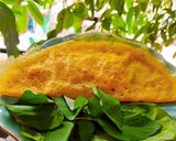 A picture of step 5 of Southern Vietnamese Bánh Xèo.