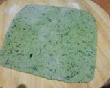 A picture of step 3 of Palak Paratha.