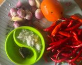 Foto langkah ke 1 dari resep Sambal pecel lele.