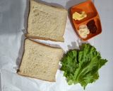 Foto langkah ke 1 dari resep Egg Sandwich.