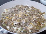 Habitas tiernas con huevos