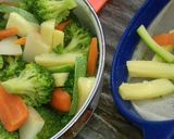 Foto del paso 5 de la receta: Pechuga con Vegetales