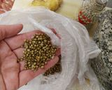 รูปขั้นตอนการทำที่ 2 ของ ข้าวต้มไก่ใส่ขิง