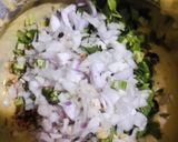 प्याज के पकौड़े(pyaz ke pakode recipe in hindi) रेसिपी चरण 3 फोटो