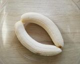 Une image de l'étape 1 de Fondant banane gluten free, pépites de chocolat noir et pb 🤤.