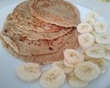 A picture of step 4 of Oat and Banana Pancakes.