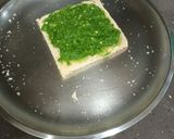 A picture of step 2 of ત્રિરંગી સેન્ડવીચ.(Tricolour Sandwich Recipe in Gujarati).