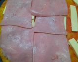 Foto del paso 2 de la receta: Pizza mita - mita (con 5 ingredientes básicos)