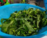 Foto langkah ke 1 dari resep 75. Tumis Kangkung Terasi Saos Tiram.