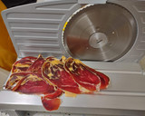 Foto del paso 4 de la receta: Alcachofas rellenas de jamón con salteado de frutas, verduras y frutos secos