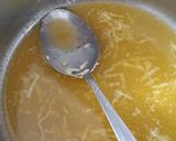 Házi sajtos és sonkás tortellini sajtszósszal recept fázis 4 fotója