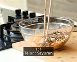Foto langkah ke 1 dari resep Egg Foo Young.