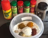 صورة لخطوة 3 من وصفة بروستد بنكهة الكاري والجبن