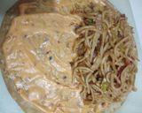 वेज नूडल्स रोल(Veg noodles roll recipe in Hindi) रेसिपी चरण 4 फोटो