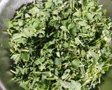A picture of step 1 of Methi Corn Masala.