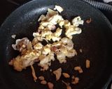 Foto langkah ke 4 dari resep Tumis Kucai Tahu Goreng.