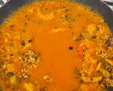 Foto del paso 5 de la receta Paella Mixta de Carne, Langostinos y Champiñones Riquísima