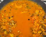 Foto del paso 5 de la receta: Paella mixta de carne, langostinos y champiñones