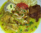 Foto langkah ke 10 dari resep Soto Ayam Komplit.