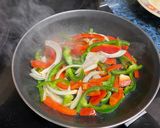 Foto del paso 3 de la receta: Burritos de pollo