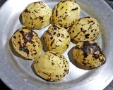 আলু বোম(Aloo Bomb recipe in Bengali) রেসিপির ধাপ 4 ছবি