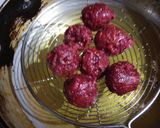 A picture of step 4 of Beet Pops.