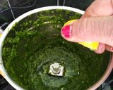 A picture of step 3 of Spicy Cilantro Chutney.