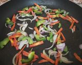 A picture of step 3 of Shahi Masala Maggi.
